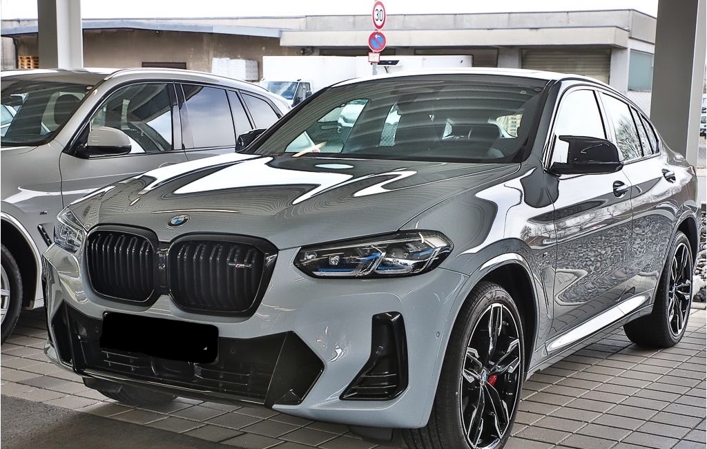 BMW X4 M40d | předváděcí auto skladem | od autorizovaného prodejce | online nákup | online prodej | šedá metalíza | super cena | max výbava | AUTOIBUY.com